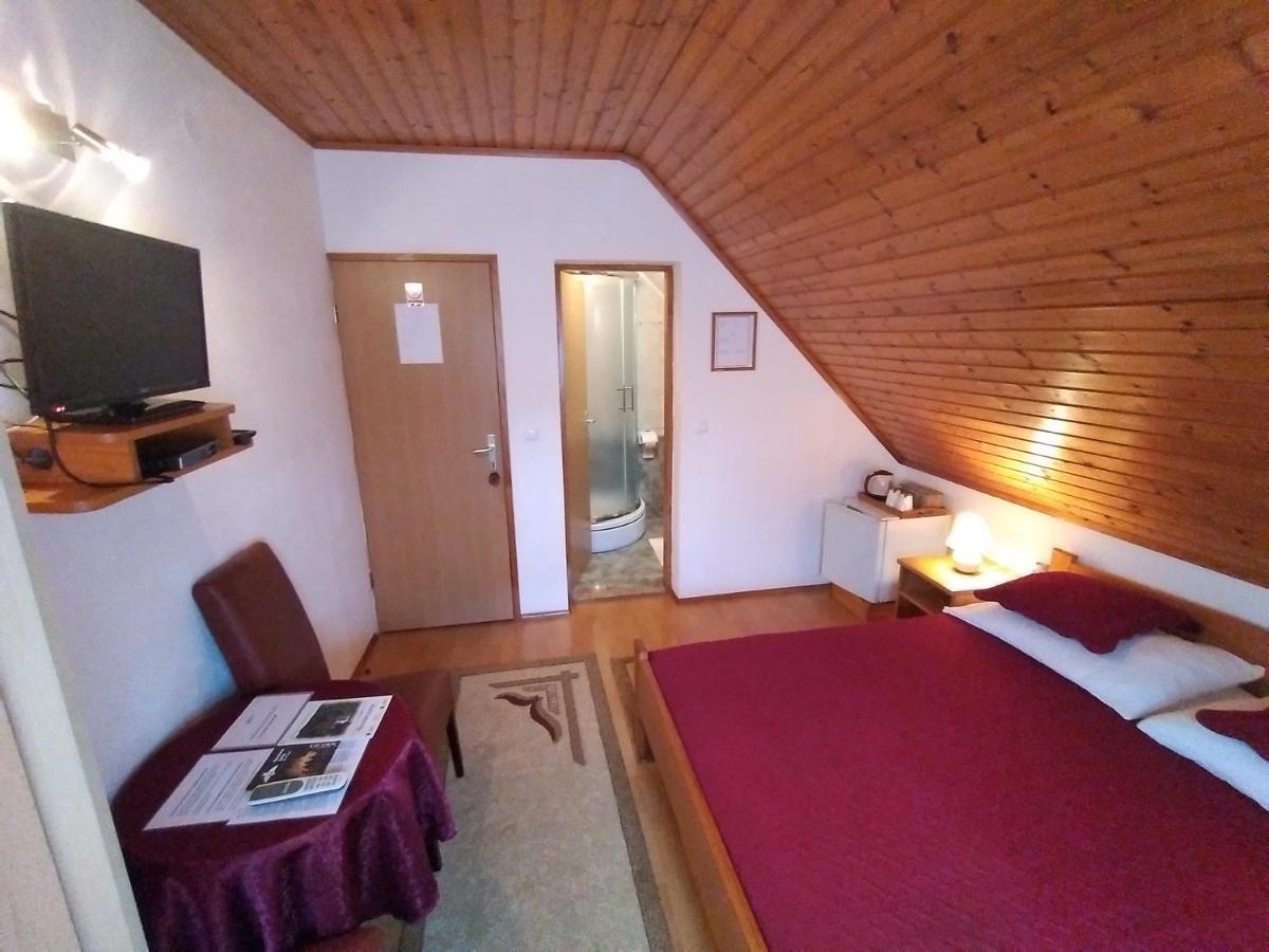 House Nina Lägenhet Poljanak Exteriör bild